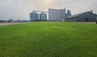 302 3rd St W, Bottineau, ND 58318