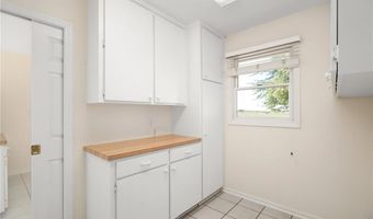315 E High St, Baldwin City, KS 66006