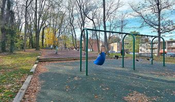 3314 S 28TH St 304, Alexandria, VA 22302
