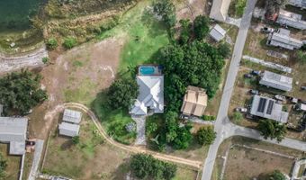 1560 N Oak Park Ave, Avon Park, FL 33825