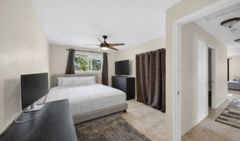 1342 Nanialii St, Kailua, HI 96734
