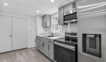 45 Chestnut St, Athol, MA 01331