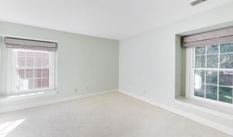 7806 FOX GATE Ct, Bethesda, MD 20817