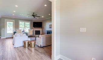 368 Goose Pointe Blvd, Biloxi, MS 39531