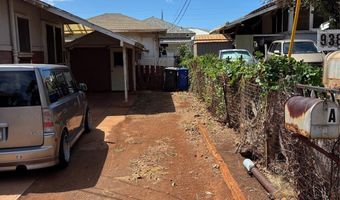 938 10th Ave B-1, Honolulu, HI 96816