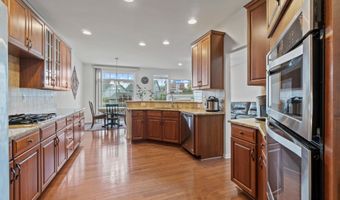 23265 HANWORTH St, Ashburn, VA 20148