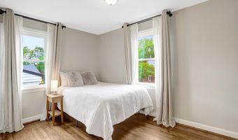 2139 S OXFORD St, Arlington, VA 22204