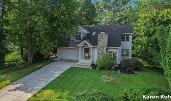 5268 E Woodmeade Ct SE, Ada, MI 49301