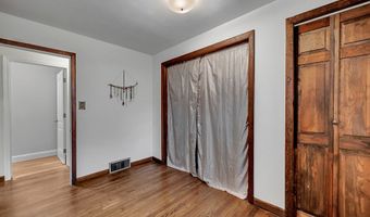 24 Ventura Dr, Brooklyn, CT 06234