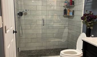 155 Brooklawn Ave, Bridgeport, CT 06604