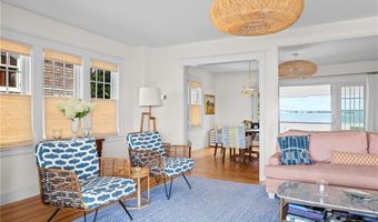 115 Washington St, Newport, RI 02840