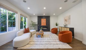 827 W Heritage Oak Ct, Altadena, CA 91001