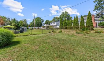 12422 SARAH Ln, Bowie, MD 20715