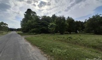890 Snohan Rd, Ayden, NC 28513