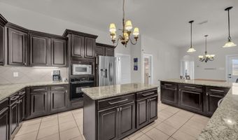 109 Portales Dr, Aledo, TX 76008