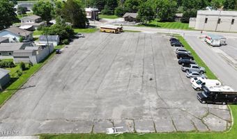 N Wright Rd, Alcoa, TN 37701