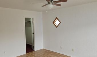 890 STOVALL Ave, Bosque Farms, NM 87068