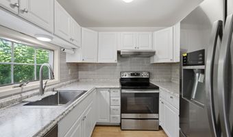 10-14 E Franklin St A2, Danbury, CT 06810