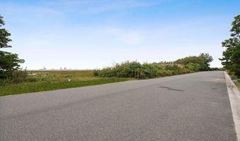 202 Burning Tree Blvd, Absecon, NJ 08201