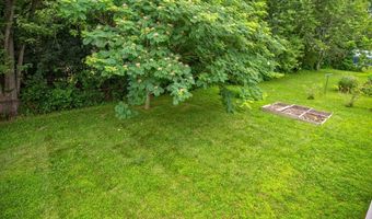 1317 Suffield St, Agawam, MA 01001