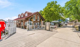 400 MADISON St 310, Alexandria, VA 22314