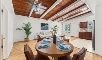 98-822 Kaamilo St, Aiea, HI 96701