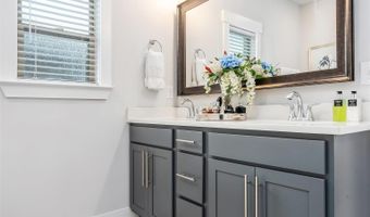 21933 Shearwater Dr, Athens, AL 35613