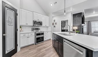 7 Kirkstile Ln, Bella Vista, AR 72715