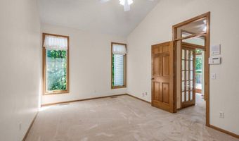 2602 Rivers Bluff Ln, Anoka, MN 55303