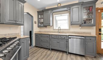 22 Towne St, Amityville, NY 11701