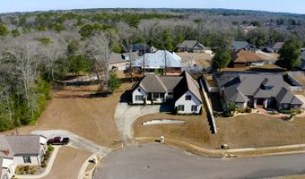 110 Doveland Ct, Enterprise, AL 36330