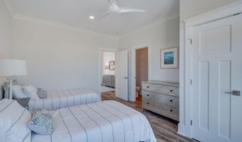 3 Sandspur Trl, Bald Head Island, NC 28461