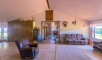 1860 Pencil Factory Rd, Big Sandy, TN 38221