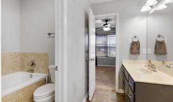 246 Plum Dr, Austin, AR 72007