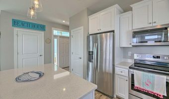 124 Salt Marsh Way, Atlantic Beach, NC 28512