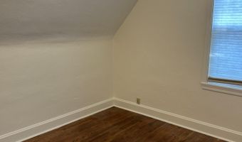 221 N Franklin Ave, Ames, IA 50014