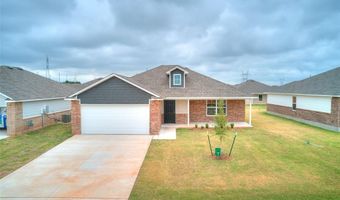 924 S Bear Ln, Mustang, OK 73064