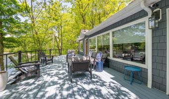 361 E Lakeshore Dr, Alloway, NJ 07422