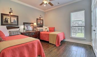 16012 Magnolia Trace Pkwy, Baton Rouge, LA 70817