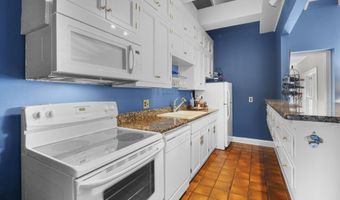 1704 Fair St, Camden, SC 29020