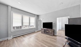449 N 10th St 449, Allentown, PA 18102