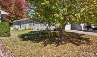 23 Holiday Dr, Arden, NC 28704