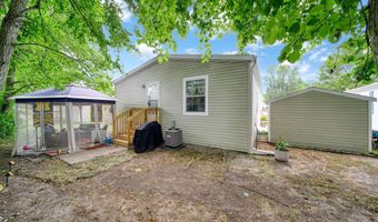 508 Rio Grande Dr, Adrian, MI 49221