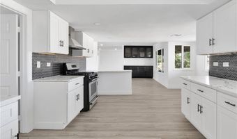 14855 Flathead Rd, Apple Valley, CA 92307