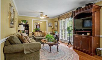 1732 Marbury Ln, Albany, GA 31707