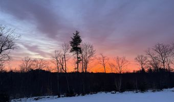 76 Curries Way, Brookfield, NH 03872