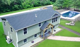 112 Cranberry Ridge Rd, Glocester, RI 02857