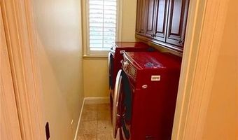 330 Knollcrest Ct, Alpharetta, GA 30022