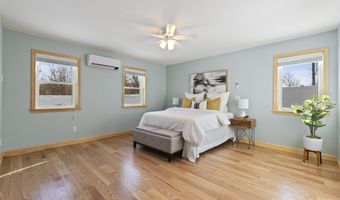 77 Buttonwood Dr, Brattleboro, VT 05301