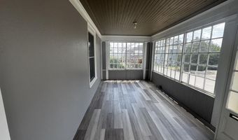 215 French St, Bangor, ME 04401